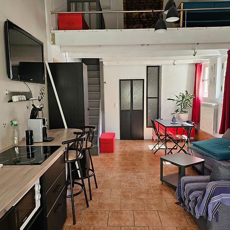 Appartement A La Bastidonne Exterior photo